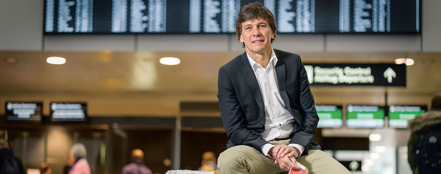 André Lüthi travaille depuis 1987 chez le voyagiste Globetrotter. Depuis 2013, il est CEO et copropriétaire de la Holding Globetrotter Group, qui réunit 14 entreprises et emploie 430 collaborateurs.