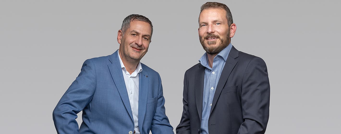 Cette première année de partenariat entre Valiant et la Vaudoise est placée sous le signe du rapprochement. Les partenaires de négociation: (de g. à dr.) Jean-Paul Quagliariello (Valiant) et Bruno Férolles (Deputy Chief Investment Officer de la Vaudoise).