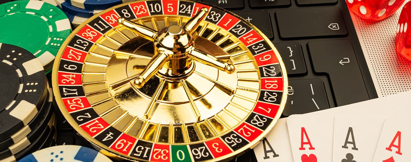 Image représentant différents jeux de hasard.